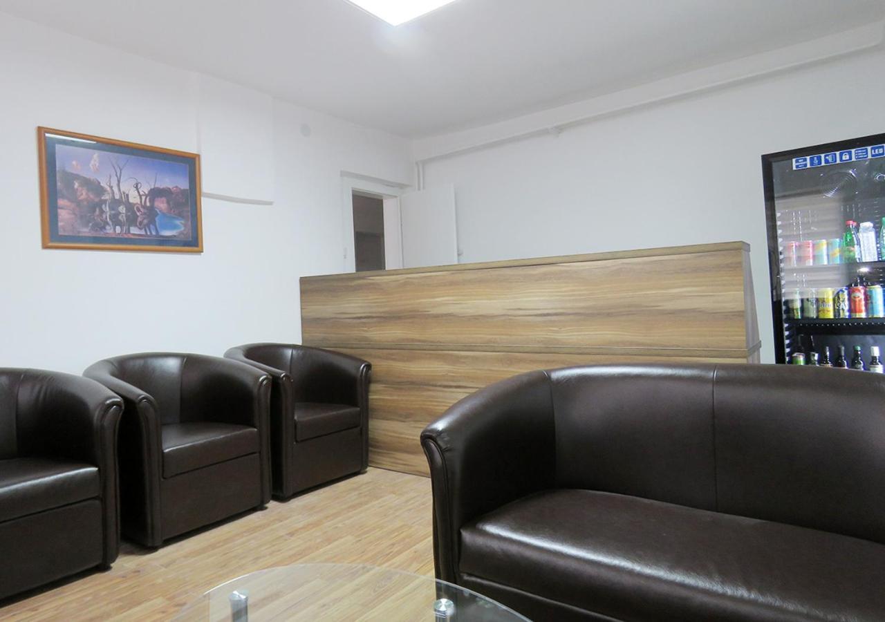 Akvarius Ni Exteriör bild